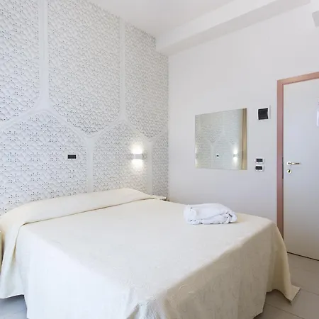 Sirena Boutique Hotel Gabicce Mare Exterior photo