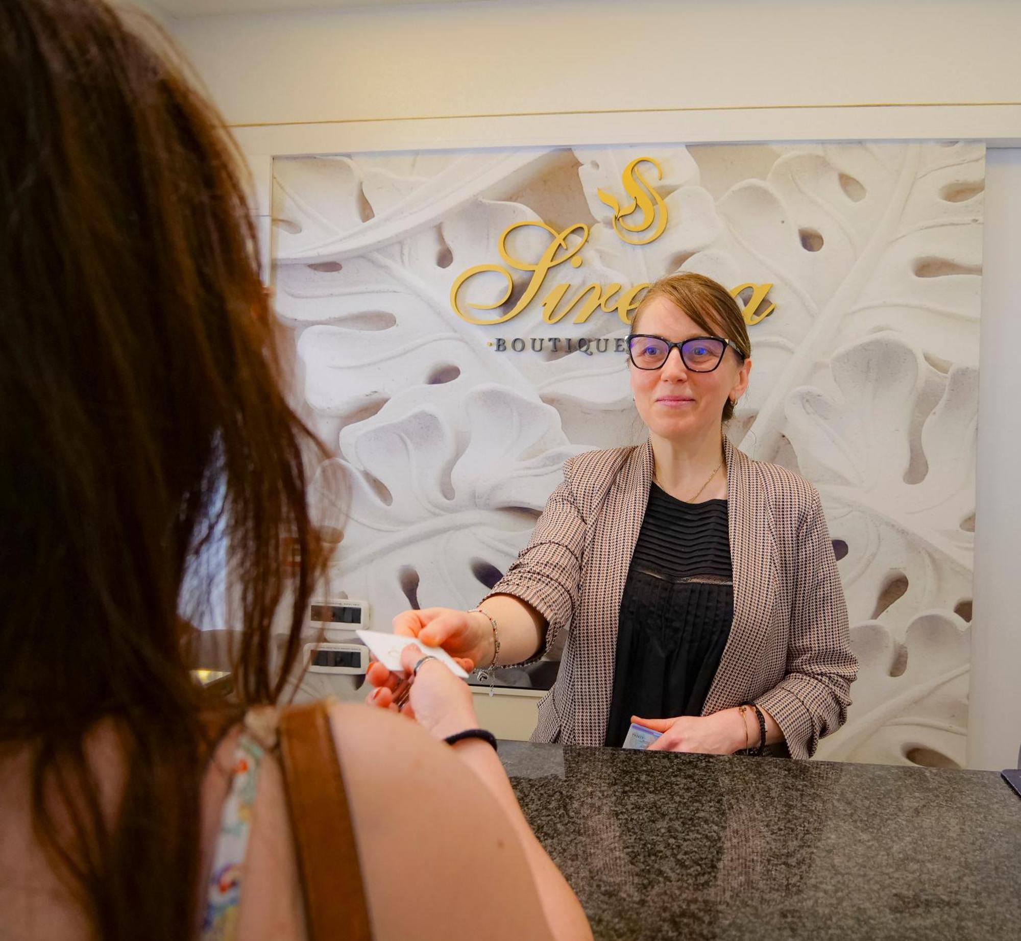 Sirena Boutique Hotel 3*