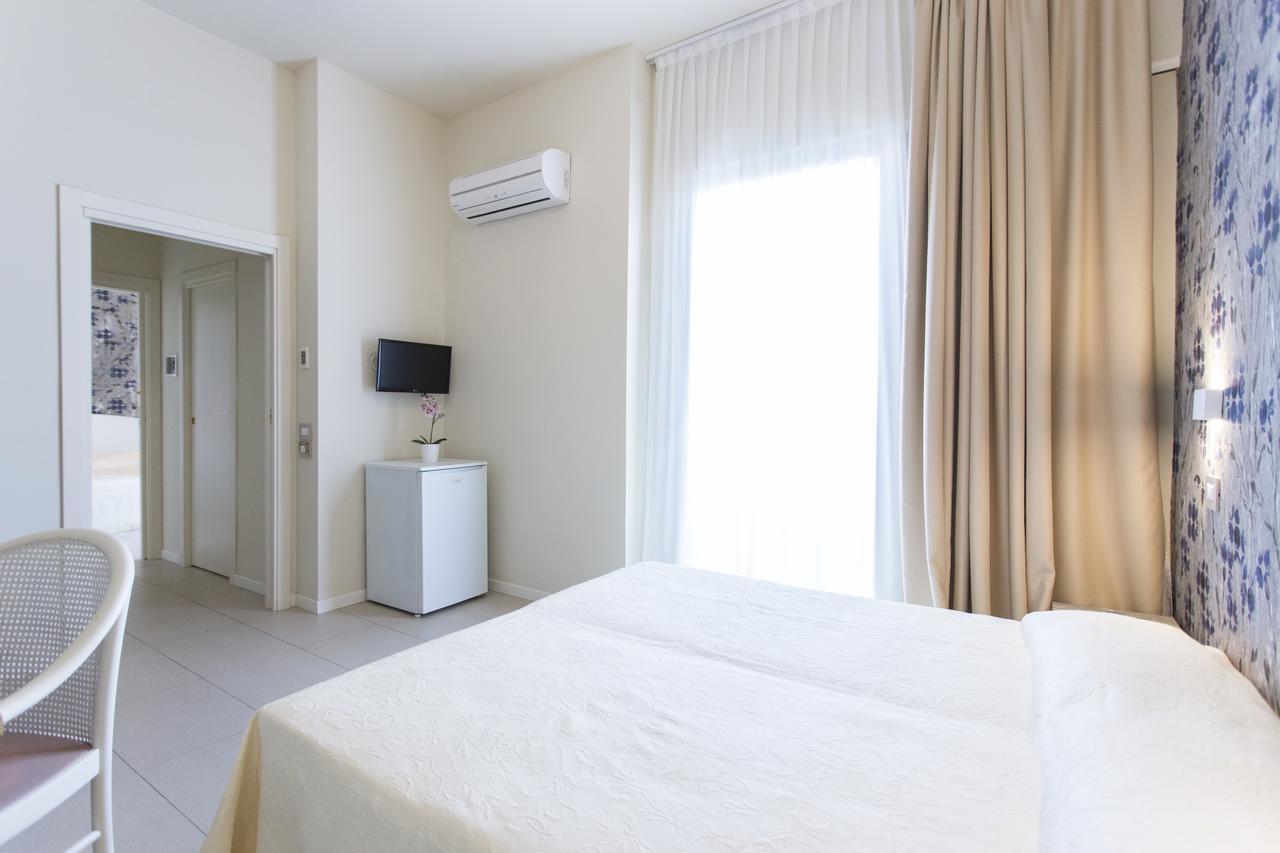 Hotel Sirena Boutique 3*