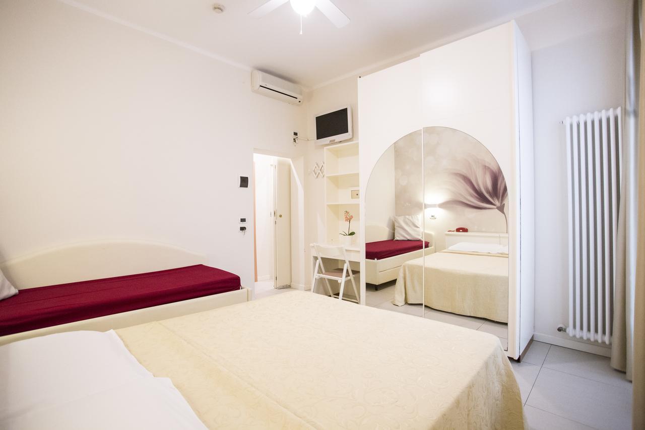 Sirena Boutique Hotel 3*